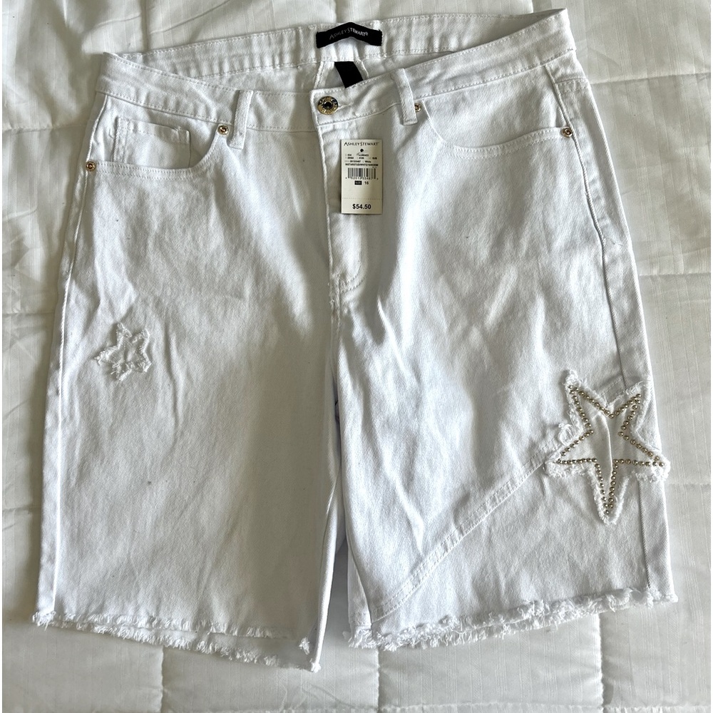 “FREE TOP/“NEW” ASHLEY STEWART DENIM BERMUDA SHORTS